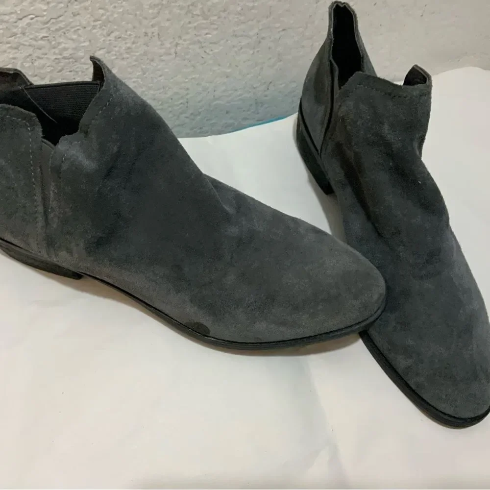 Dolce Vita Stevie Gray Heeled Ankle Boots size 9.5
